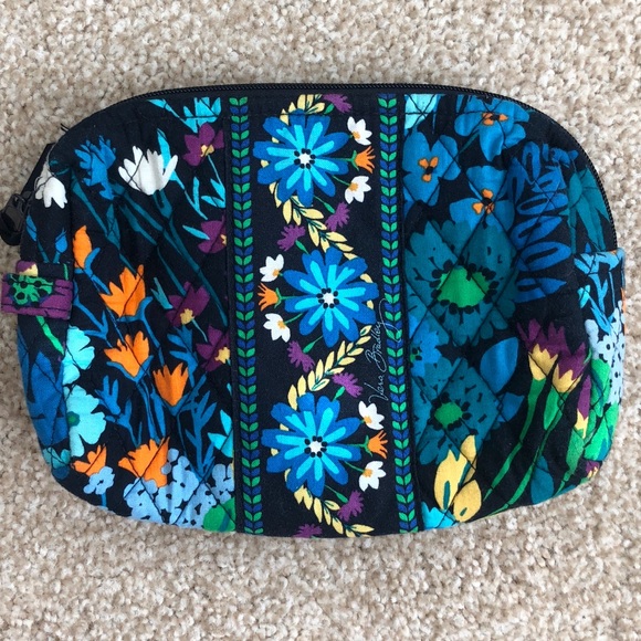 vera bradley cosmetic case